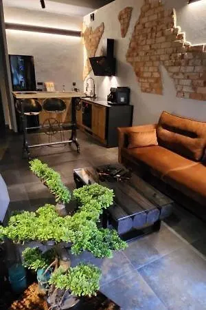 Luxury River Side Apartament, Free Parking