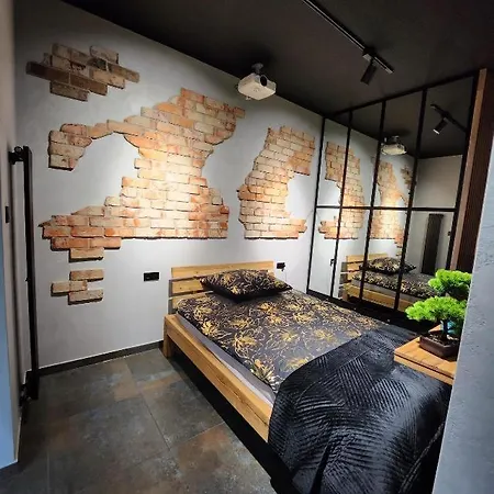 Luxury River Side Apartament, Free Parking *