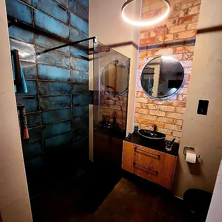 Luxury River Side Apartament, Free Parking Lägenhet *