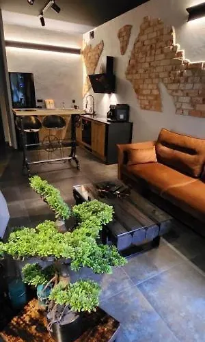 Luxury River Side Apartament, Free Parking