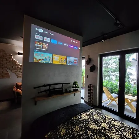 Luxury River Side Apartament, Free Parking شقة كراكوفيا